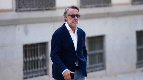 El expresidente del club de fútbol de Badajoz, Joaquín Parra a su llegada este miércoles a la Audiencia Naciona en Madrid